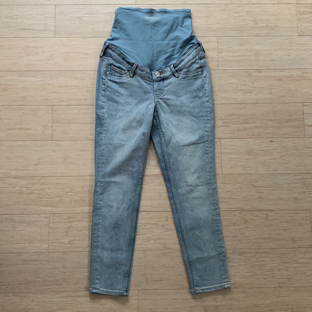 H&M Light Wash Skinny Maternity Jeans